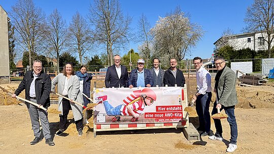 Weiterlesen über Spatenstich für neue AWO-Kita nahe Schloss Rheydt